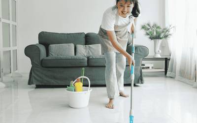 Tips Merawat dan Membersihkan Lantai Granit agar Tetap Mengkilap