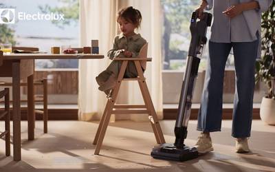 Electrolux EFW81713: Vacuum Cleaner 3-in-1 Basah & Kering yang Bikin Bersih Total!